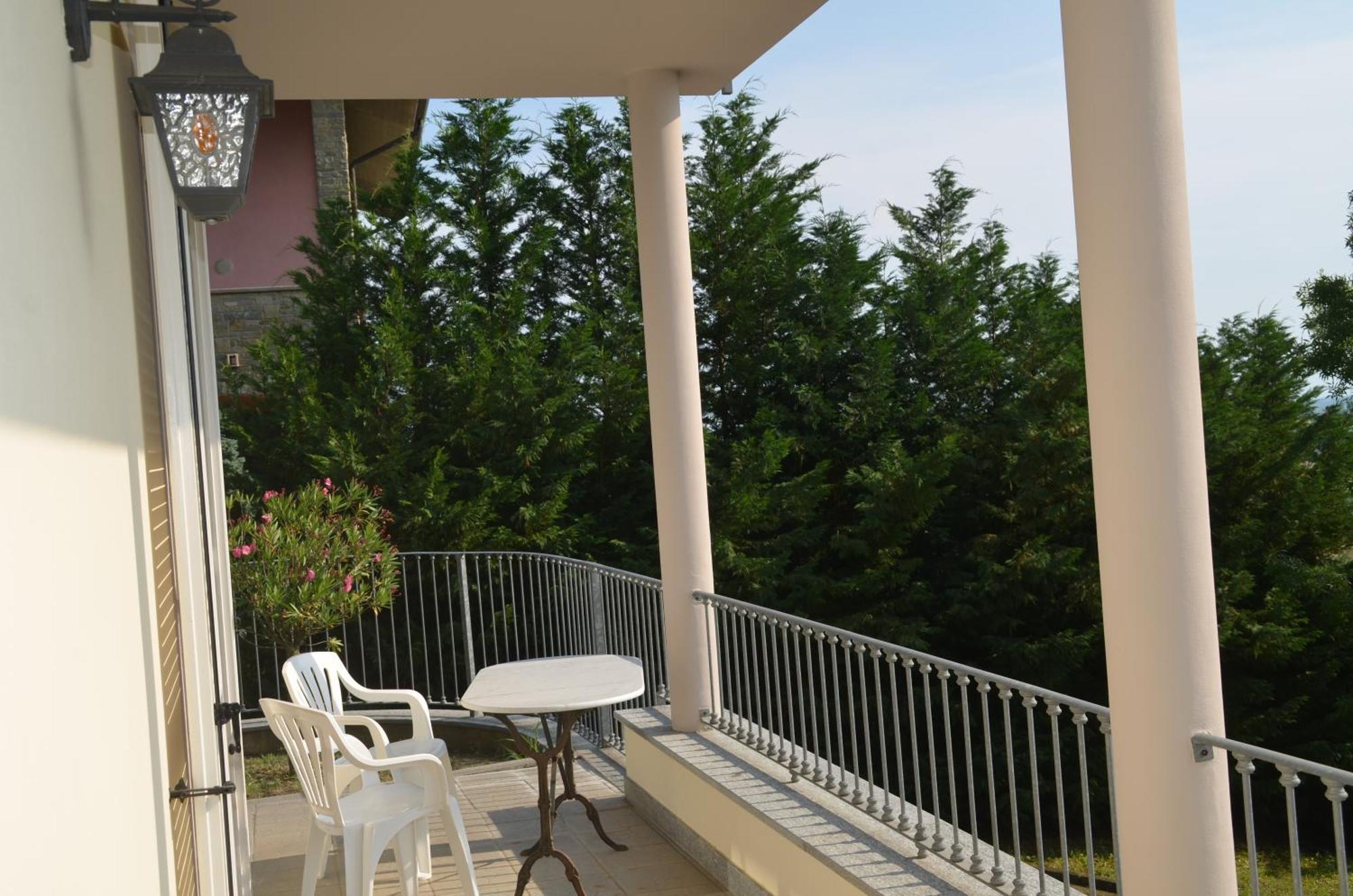 Villa Patrizia مونكالفو المظهر الخارجي الصورة